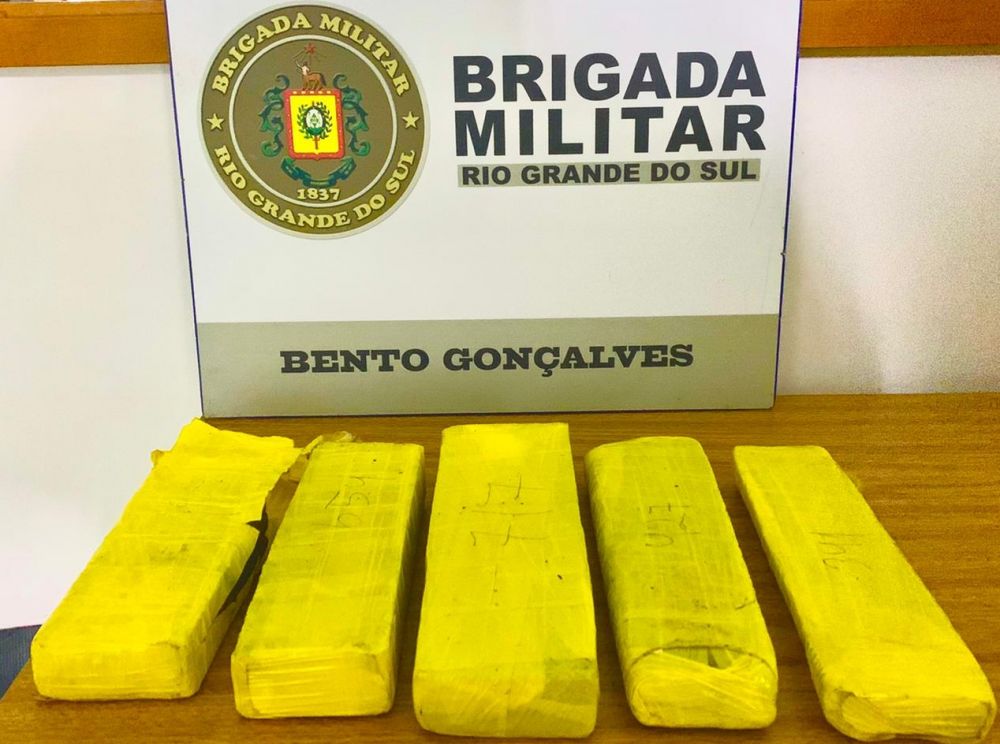 Brigada Militar prende indivíduo com mais de 2Kg de maconha em Bento