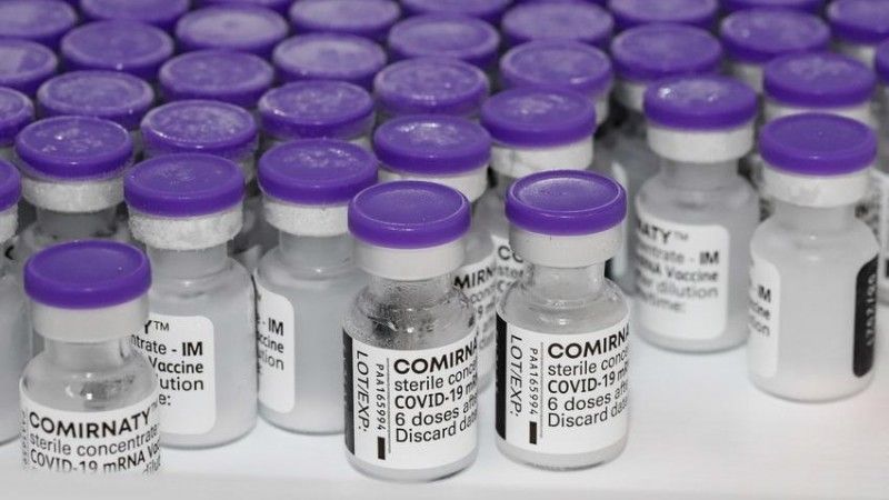 Vacinas da Pfizer serão distribuídas nesta segunda para mais de 400 municípios