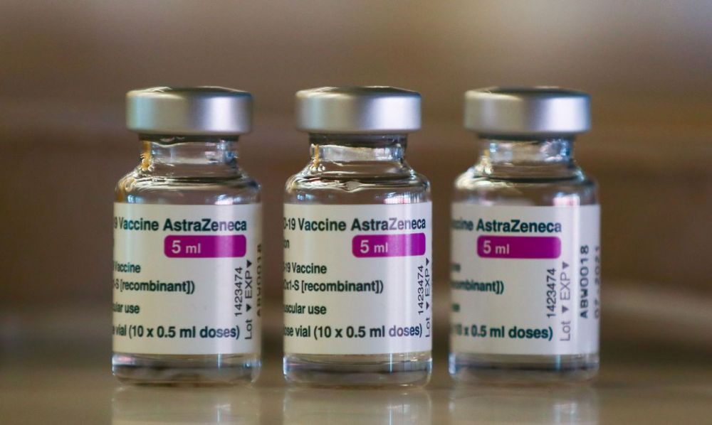 Estado distribuirá vacinas da Astrazeneca e Pfizer nesta sexta