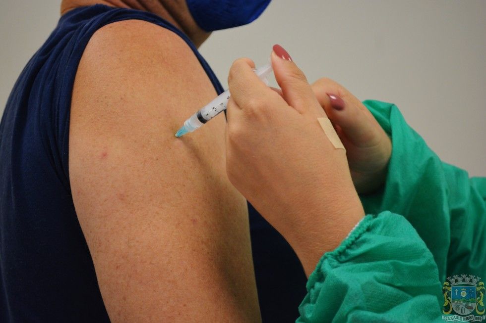 Garibaldi inicia vacinação para pessoas acima de 57 anos contra a Covid-19