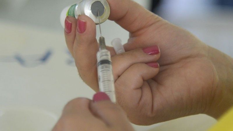 Municípios recebem orientação sobre reserva de vacinas da gripe para grupos de risco