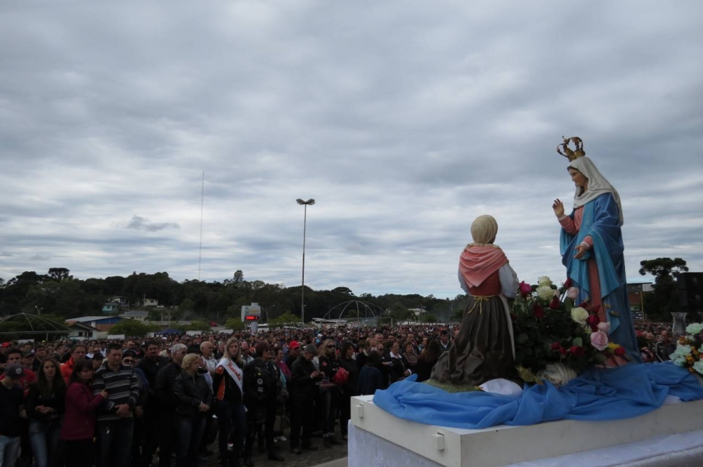 Dez mil motociclistas se reúnem em Caravaggio e encerram pré-romarias