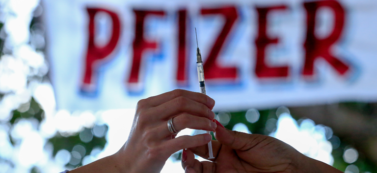 Ministério da Saúde recomenda vacinação de adolescentes por ordem de prioridades
