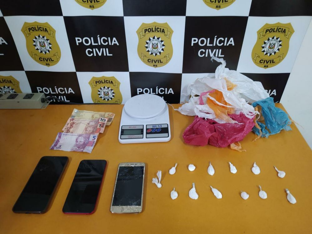 Indivíduo é preso com cocaína em Carlos Barbosa