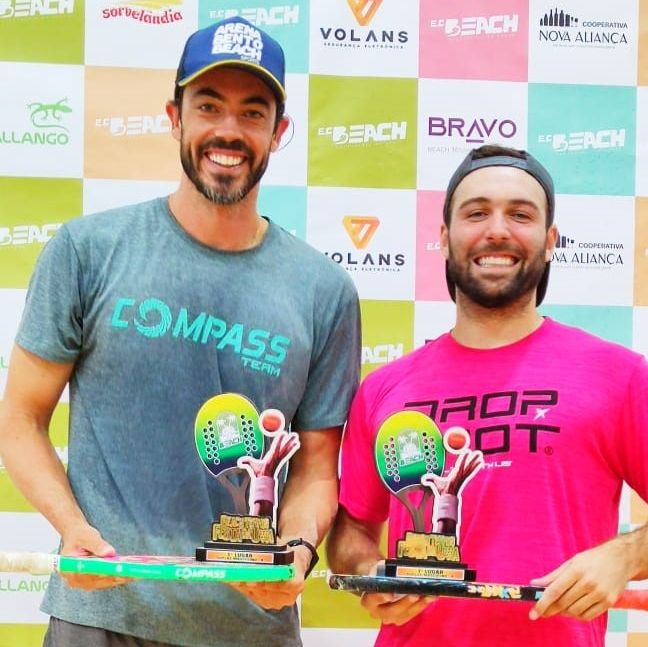 Dupla de Bento conquista torneio de Beach Tennis da Festa da Uva