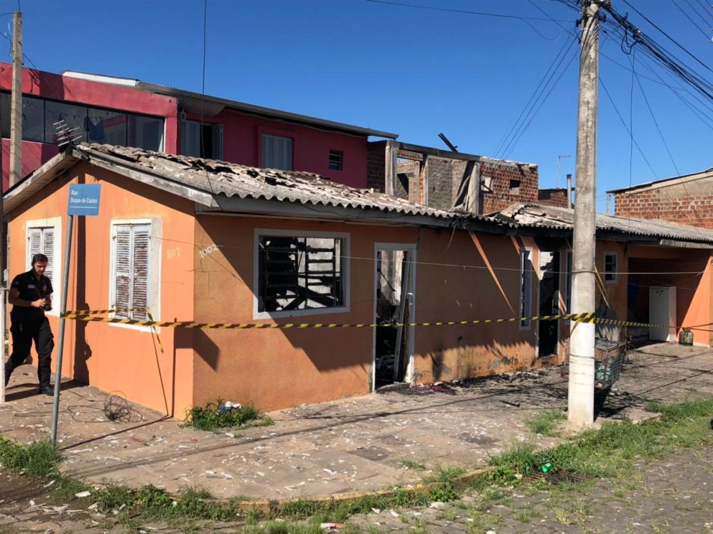 Mulher morre carbonizada após incêndio consumir residência em Garibaldi