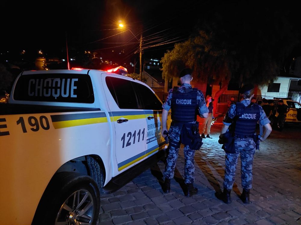 Dupla é morta a tiros após confronto com a polícia em Farroupilha