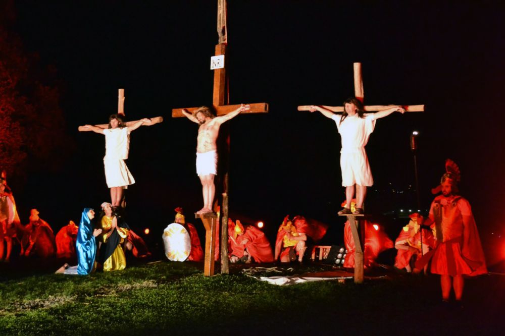 Encenação da Paixão de Cristo promete emocionar público em Bento Gonçalves