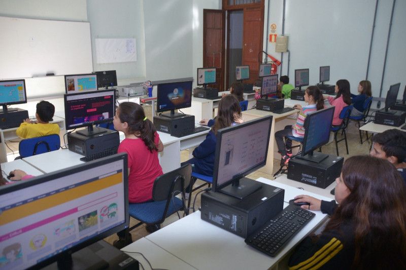 Centro Social e Cultural São José oferece oficina de informática