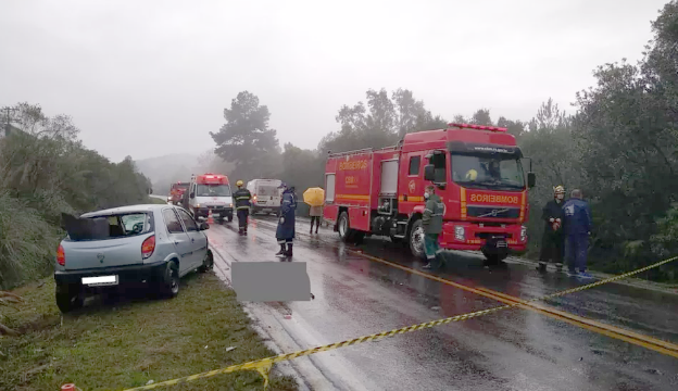 Três pessoas morrem e uma fica ferida após acidente em Flores da Cunha
