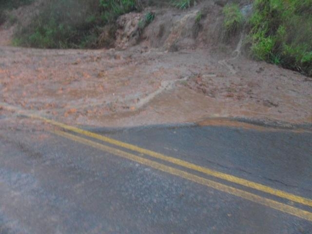 Quatro rodovias gaúchas seguem bloqueadas por causa da chuva