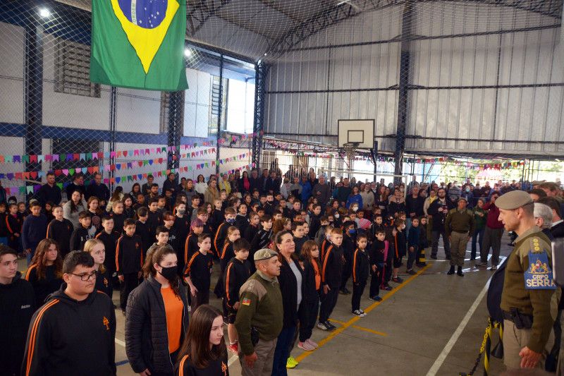 Garibaldi adere ao Projeto Estadual de Escolas Cívico-Militares