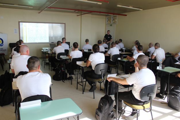 Novos integrantes da Guarda Civil Municipal de Bento iniciam aulas teóricas 