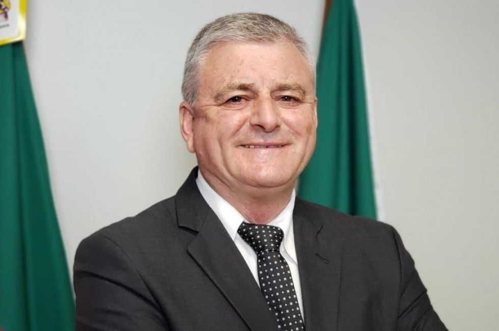 Ex-prefeito de Cotiporã assume secretaria em Carlos Barbosa