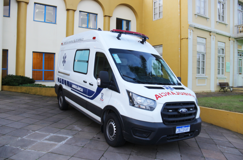 Garibaldi tem nova ambulância para qualificar transporte 
