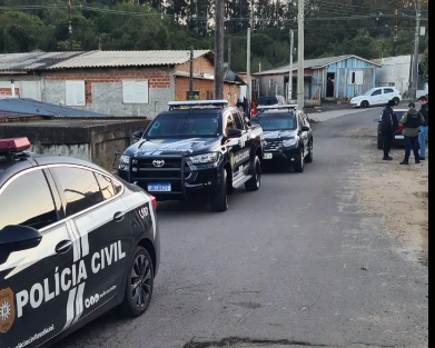 Polícia Civil realiza operação no bairro Fenachamp