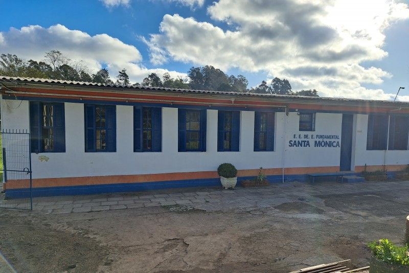 Governo do Estado faz melhorias na Escola Santa Mônica