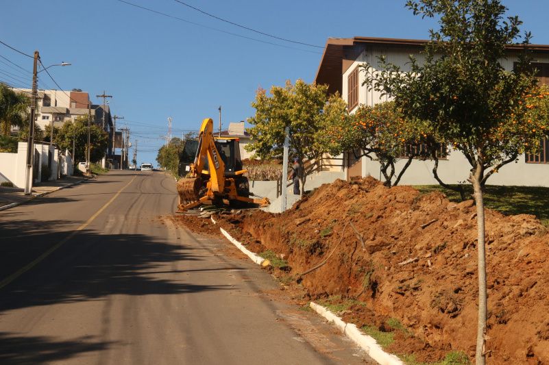 Rede de drenagem no bairro Chácaras, em Garibaldi, é ampliada