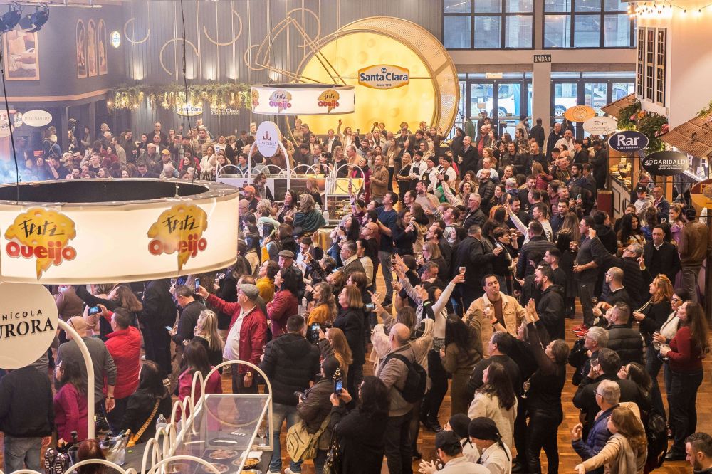 Primeiro fim de semana do FestiQueijo 2025 registra bom público 