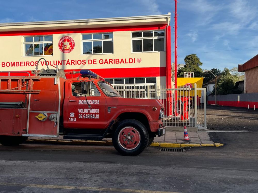 Após 45 anos, Bombeiros Voluntários de Garibaldi inauguram sede própria