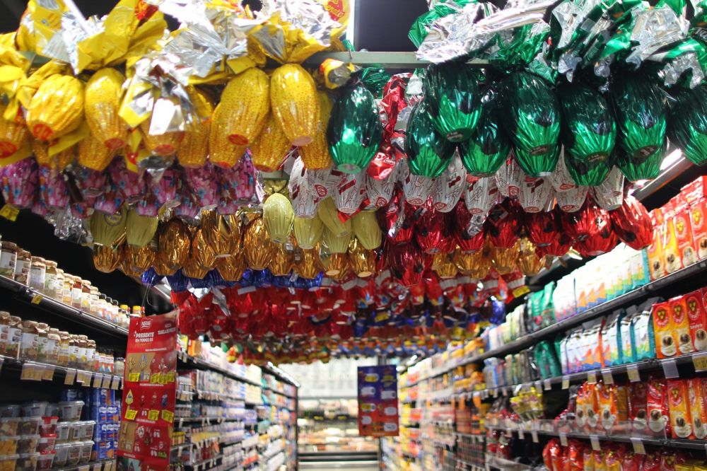 Preço dos ovos de páscoa disparam e assusta os consumidores 