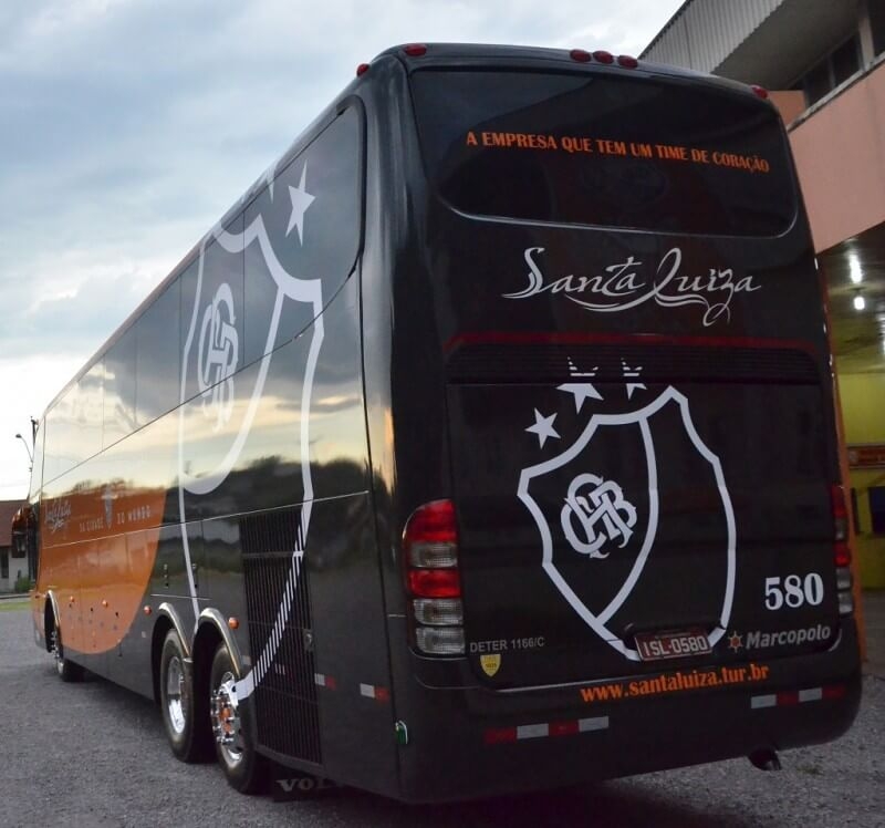 Empresa Santa Luiza personaliza ônibus para a ACBF