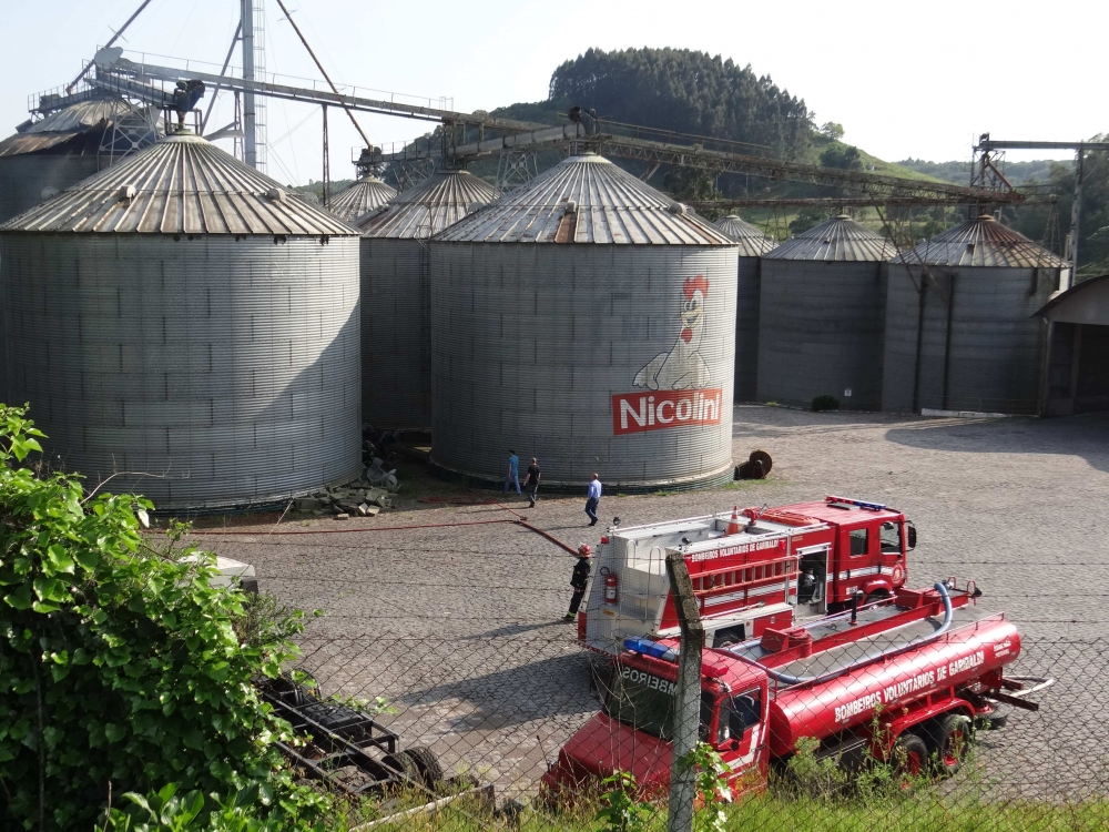 Explosão em silo da empresa Nicolini movimenta Bombeiros de Garibaldi e Carlos Barbosa