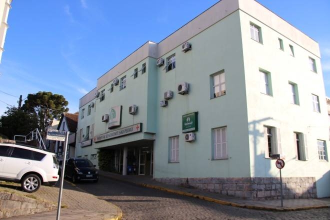 Estado promete quitar dívida com Hospital São Pedro na próxima semana