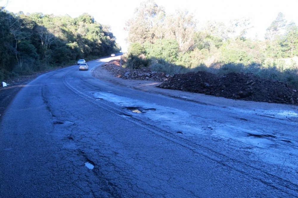 Governo promete restaurar rodovia entre Garibaldi e Farroupilha