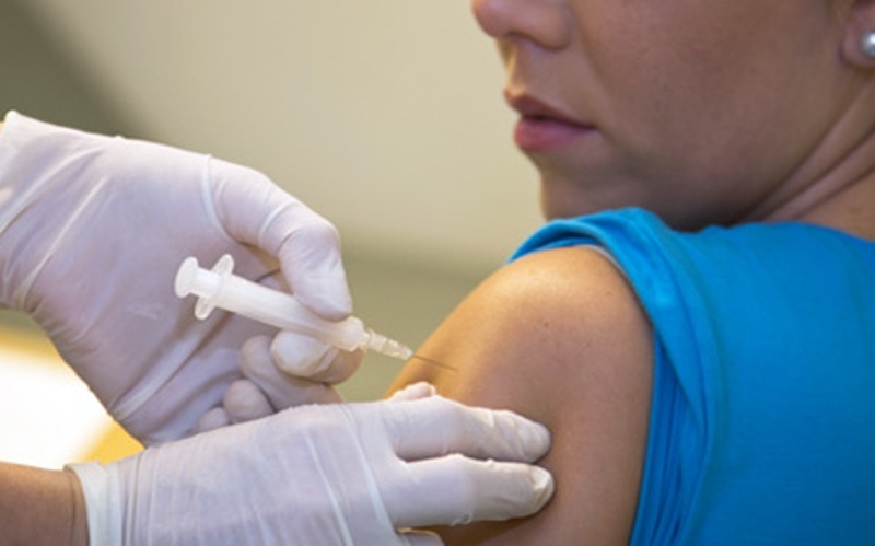 Começam as Campanhas de Vacinação de HPV e Meningite C