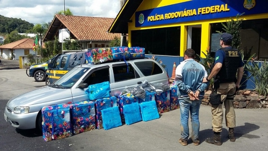 Morador de Bento é preso com mais de R$ 200 mil em produtos paraguaios