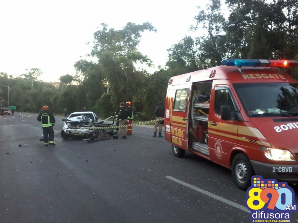Uma pessoa morre e outras cinco ficam feridas em grave acidente na BR 470 em Garibaldi