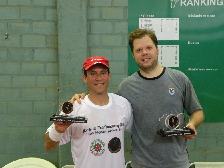Garibaldi: Torneio de Tênis no Clube Integração
