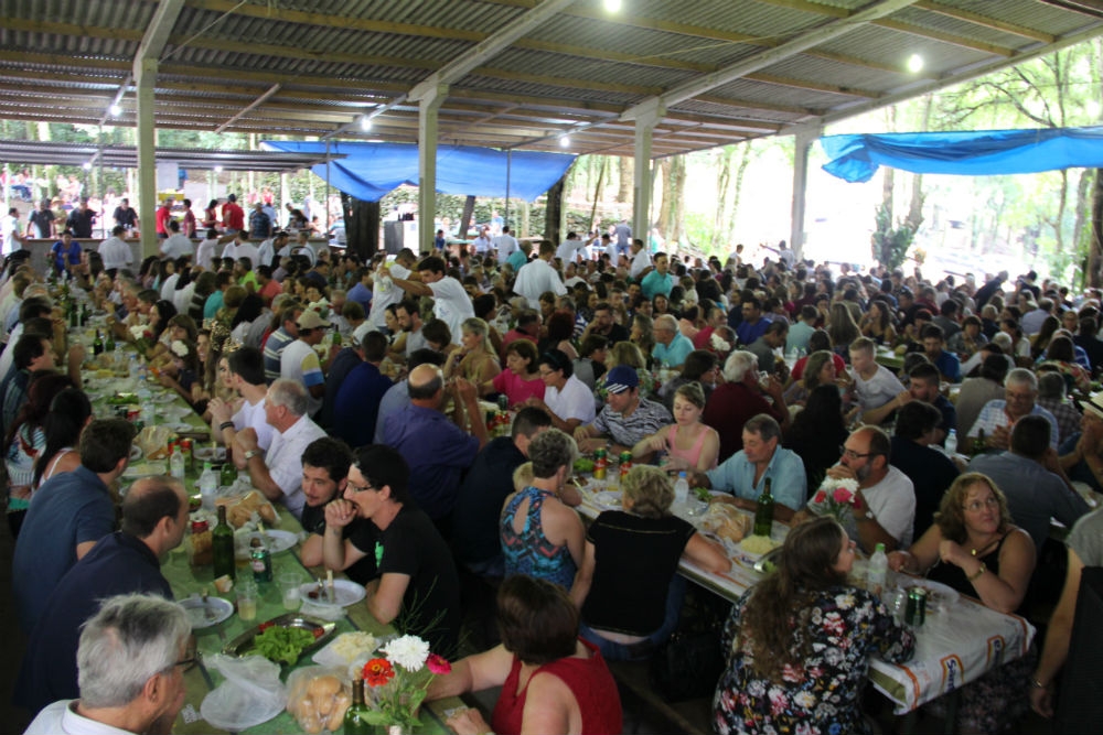 Comunidade de Marcorama organiza festa da Vindima