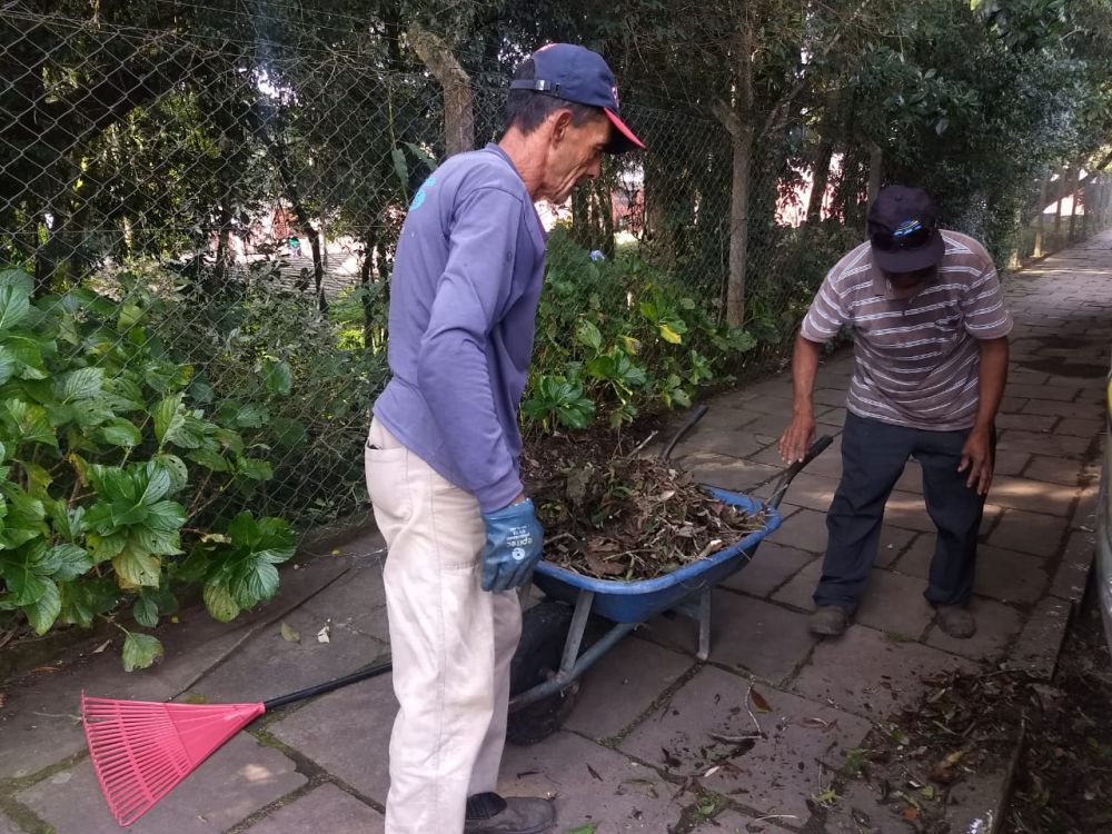 Prefeitura de Bento intensifica limpeza após estragos da chuva