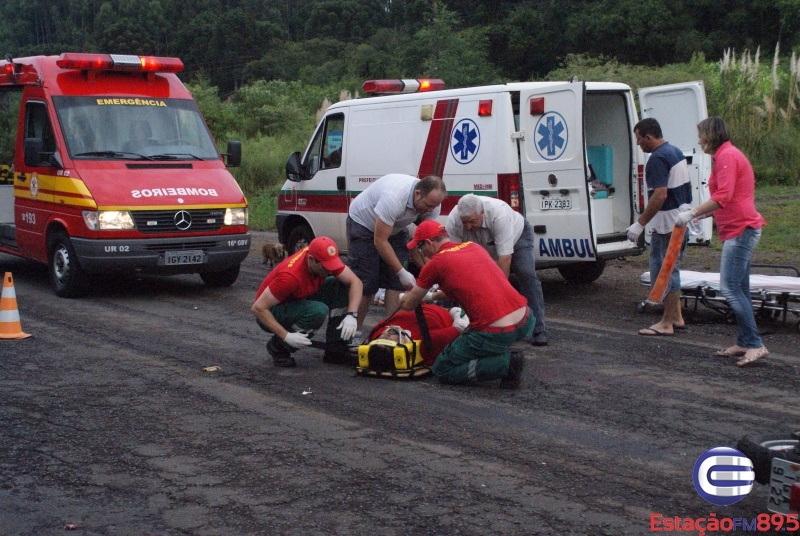 Acidente em Barão deixa motociclista ferido