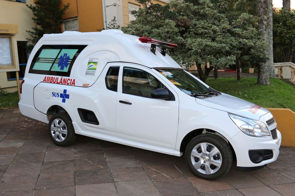 Garibaldi recebe nova ambulância do Ministério da Saúde