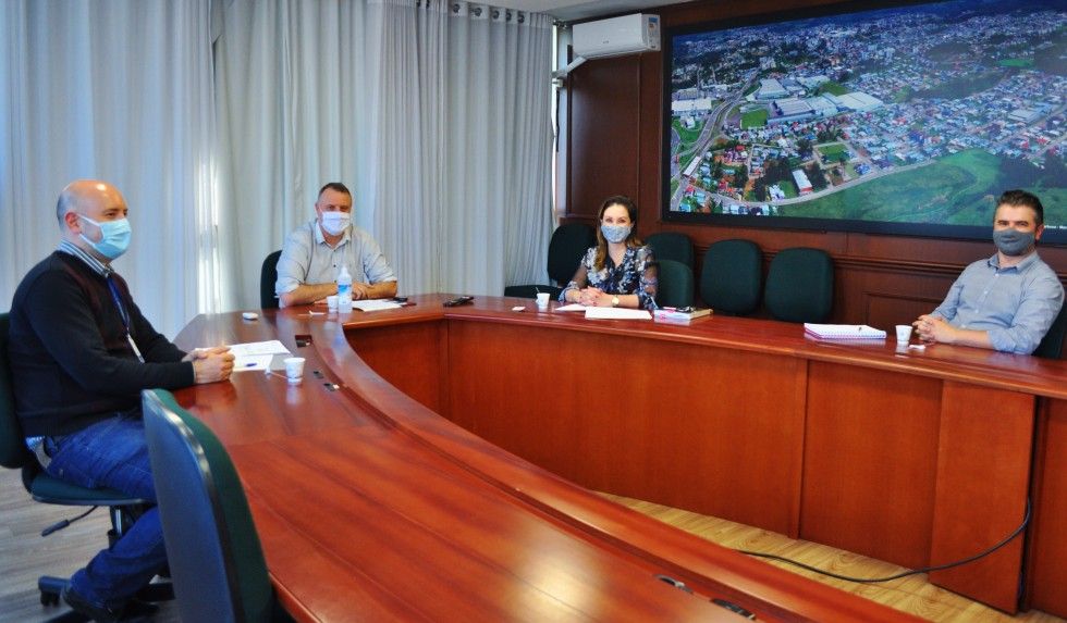 Reunião trata sobre cirurgias eletivas do SUS no Hospital São Roque