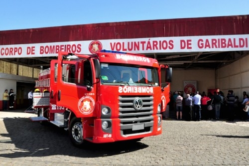 Bombeiros Voluntários da Serra recebem incentivo para atender rodovias pedagiadas